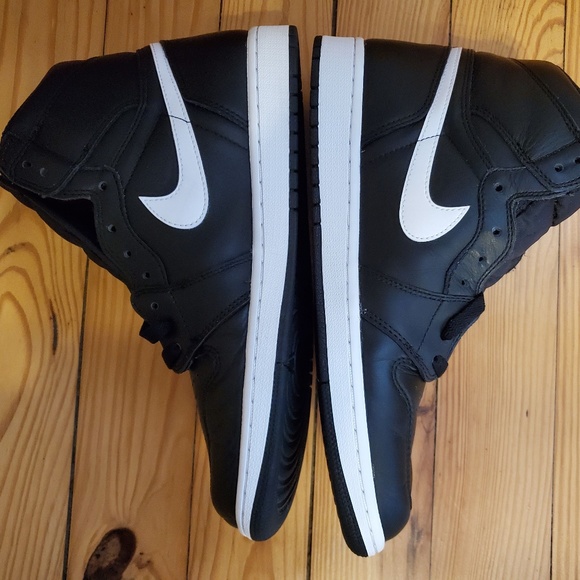 ***SOLD***Jordan 1 Retro Yin Yang Black OG Size 11 - Picture 2 of 8